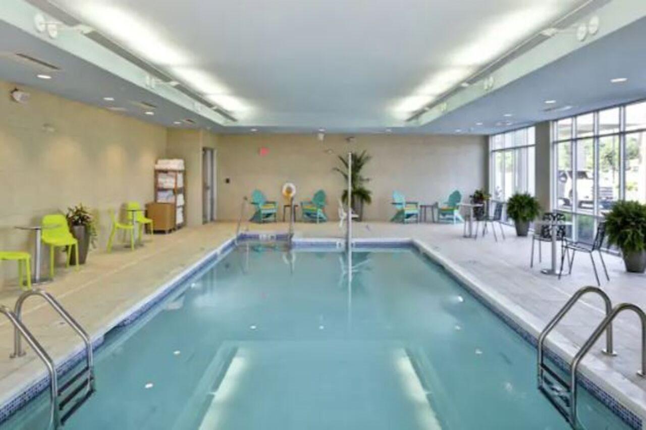 Home2 Suites By Hilton Queensbury Lake George Екстер'єр фото