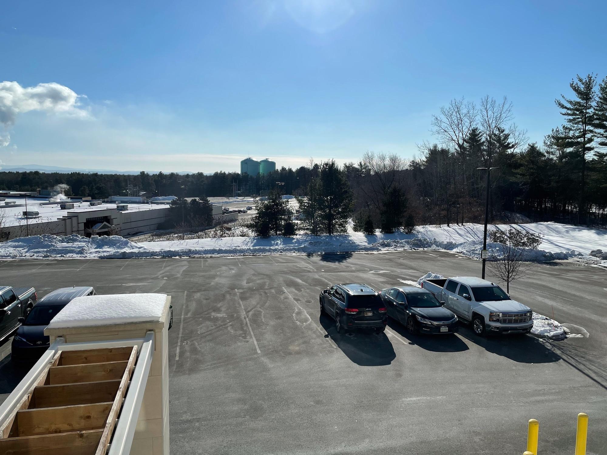 Home2 Suites By Hilton Queensbury Lake George Екстер'єр фото