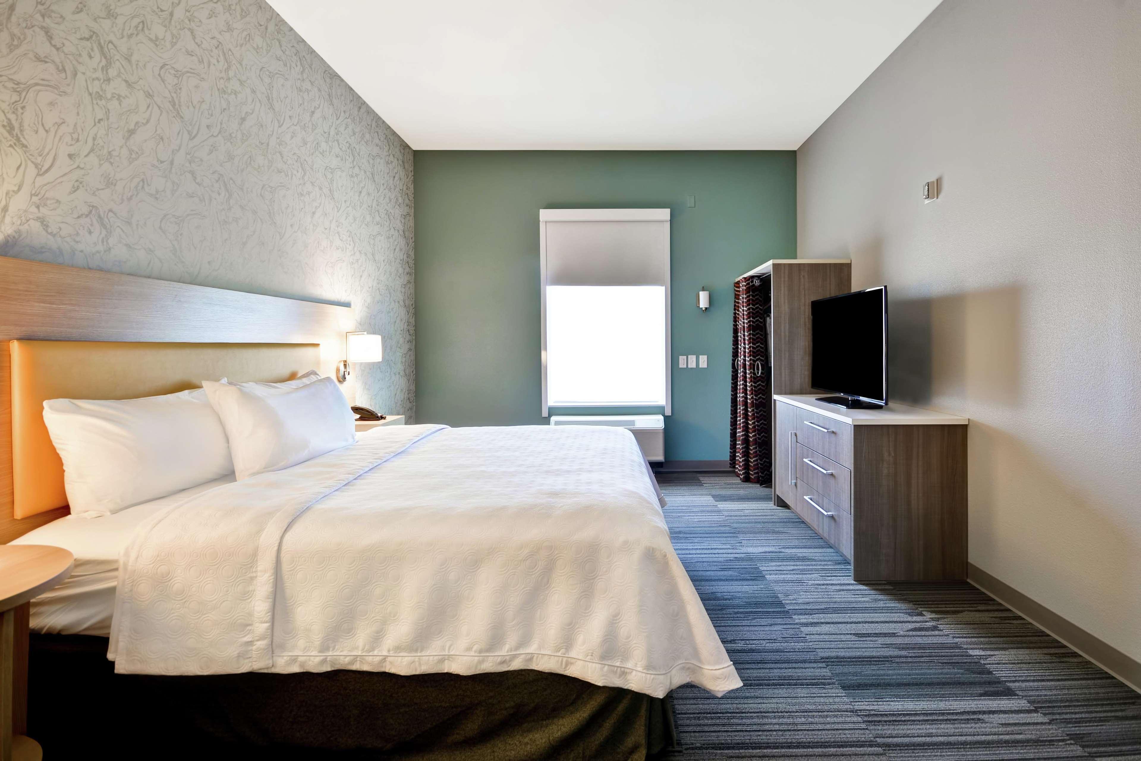 Home2 Suites By Hilton Queensbury Lake George Екстер'єр фото